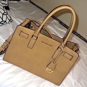 New michael Kors purse